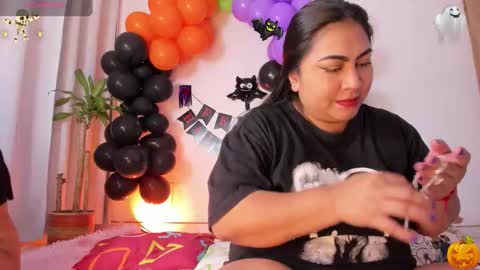 Snapshot of brittany_morrison chatting on 28, 10, 2025 brittany online show from 28, 10, 2025