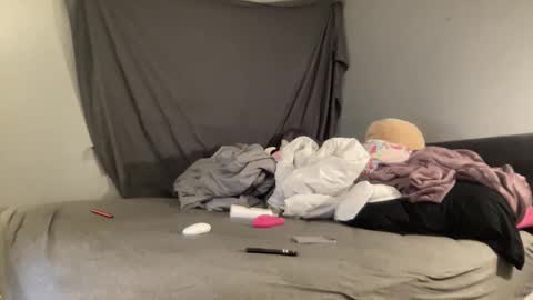 Snapshot of brittanybella chatting on 19, 2, 2025 BrittanyBella Oscar online show from 19, 2, 2025