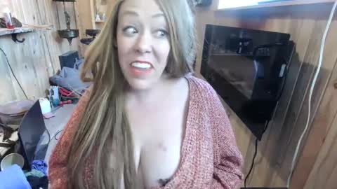 Snapshot of brookeride chatting on 3, 10, 2025 BrookeRide online show from 3, 10, 2025