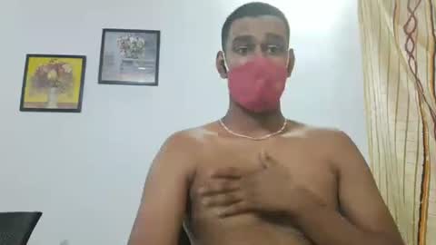 brownguy2505 online show from 22, 10, 2025