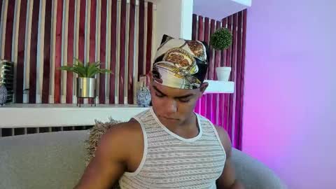 bruce_stroud online show from 15, 10, 2025