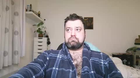 Snapshot of brucemf chatting on 17, 11, 2025 Bruce online show from 17, 11, 2025