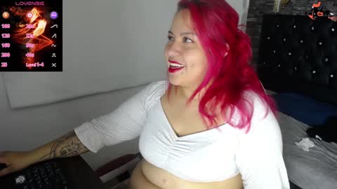 Bruja SCarlata online show from 6, 2, 2025