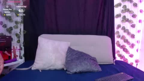 Bruna royale  online show from 11, 2, 2026