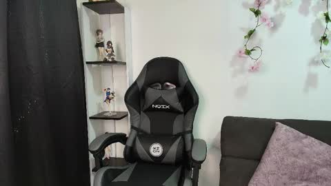 Brunette online show from 10, 1, 2026