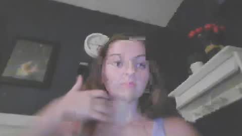 brunettebaby040 online show from 19, 10, 2025