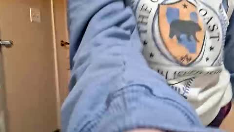 Snapshot of brunettedoll100 chatting on 30, 11, 2025 brunettedoll100 online show from 30, 11, 2025