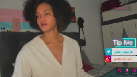 brunettjhelen online show from 22, 11, 2025