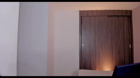 Snapshot of brunnahart chatting on 2, 10, 2025     online show from 2, 10, 2025