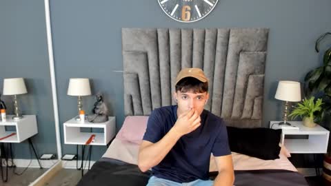 Snapshot of bruno_bellini chatting on 20, 11, 2025 Bruno Bellini online show from 20, 11, 2025