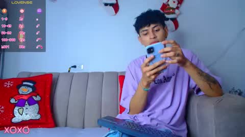 BRYAM INDEPENDENT MODEL online show from 23, 12, 2025