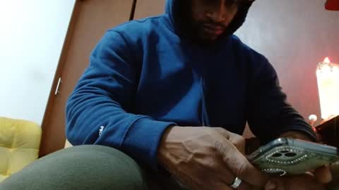 Enjoy the best muscle straws   online show from 16, 2, 2025