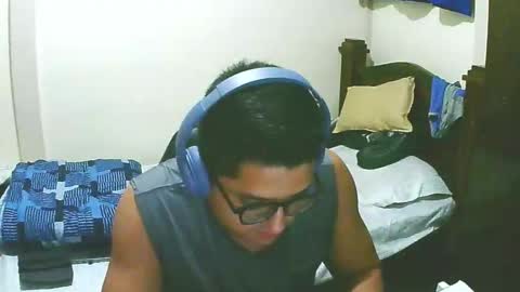 Snapshot of bryanbendy chatting on 17, 9, 2025 bryanbendy online show from 17, 9, 2025