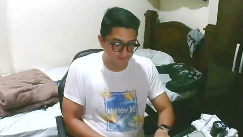 Snapshot of bryanbendy chatting on 27, 11, 2025 bryanbendy online show from 27, 11, 2025