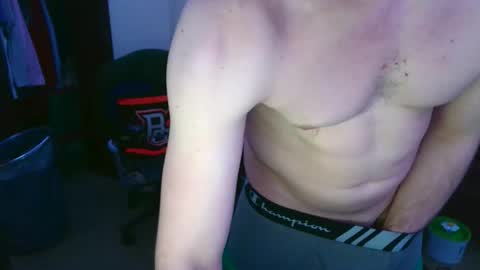 Snapshot of brysonntooth chatting on 29, 3, 2026 ChadStrokeman online show from 29, 3, 2026