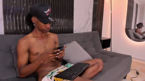 Bryxon  online show from 28, 12, 2024