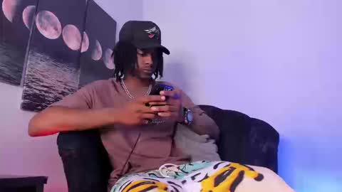 Bryxon  online show from 10, 9, 2025