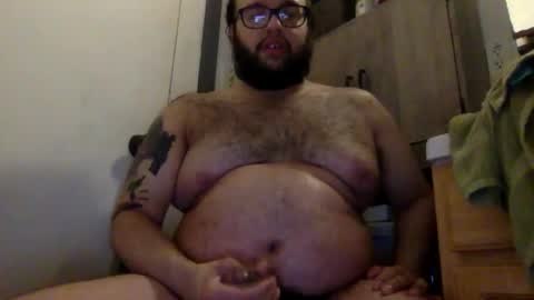 Snapshot of bttmchub98 chatting on 15, 10, 2025 bttmchub98 online show from 15, 10, 2025