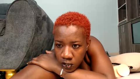 bubble_pixxie online show from 26, 9, 2025