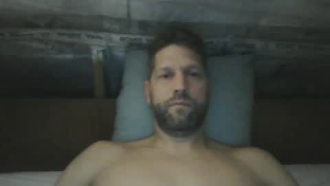 Snapshot of bubblebee1982 chatting on 11, 9, 2025 bubblebee1982 online show from 11, 9, 2025