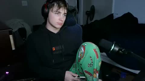 BubblebuttBdn online show from 1, 12, 2025