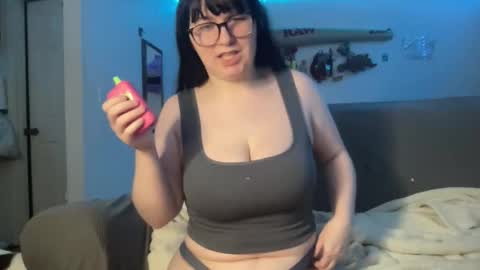 Snapshot of bubblegumbxxx chatting on 25, 11, 2025 bubblegumbxxx online show from 25, 11, 2025