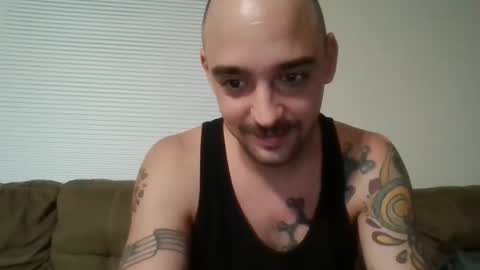 Snapshot of bud42o chatting on 13, 10, 2025 Bud42o online show from 13, 10, 2025