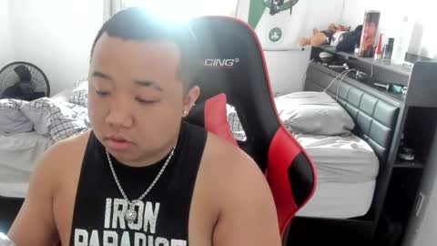 buffsexyman24 online show from 23, 2, 2025