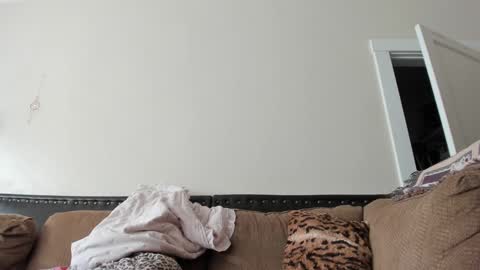 Snapshot of buffybarloe chatting on 27, 12, 2024 Buffy online show from 27, 12, 2024