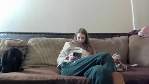 Snapshot of buffybarloe chatting on 18, 2, 2025 Buffy online show from 18, 2, 2025