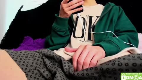 Snapshot of bumblubee chatting on 5, 12, 2024 Tonny online show from 5, 12, 2024