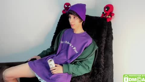 Snapshot of bumblubee chatting on 24, 12, 2024 Tonny online show from 24, 12, 2024