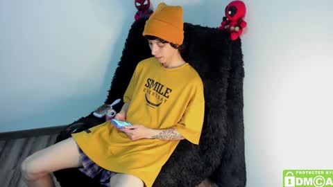 Snapshot of bumblubee chatting on 28, 12, 2024 Tonny online show from 28, 12, 2024