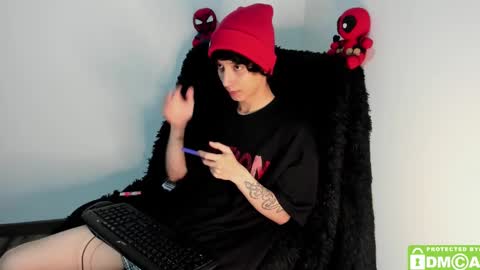 Snapshot of bumblubee chatting on 29, 12, 2024 Tonny online show from 29, 12, 2024