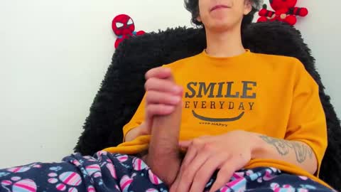 Snapshot of bumblubee chatting on 25, 1, 2025 Tonny online show from 25, 1, 2025