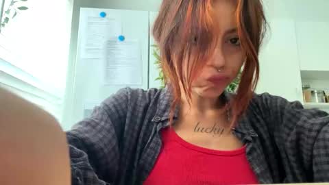 Snapshot of bunnyaliengirl_ chatting on 19, 11, 2025 Bunnyaliengirl online show from 19, 11, 2025