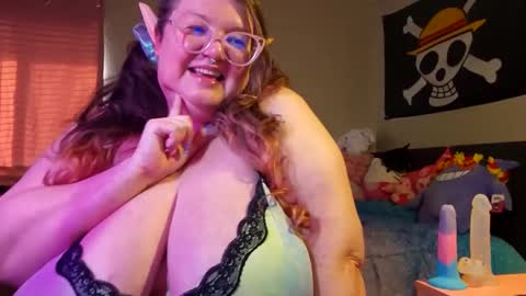 bunnyarcana420 online show from 15, 10, 2025