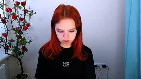 Snapshot of bunnybloom_ chatting on 15, 10, 2025 Ariel online show from 15, 10, 2025