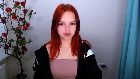 Snapshot of bunnybloom_ chatting on 16, 10, 2025 Ariel online show from 16, 10, 2025