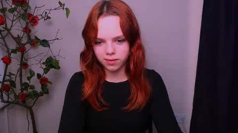 Snapshot of bunnybloom_ chatting on 27, 11, 2025 Ariel online show from 27, 11, 2025