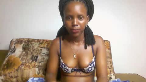 bunnydiva_ online show from 21, 3, 2026