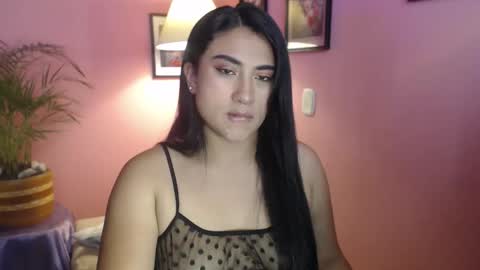 bunnyEmilyR0s33 online show from 16, 12, 2025