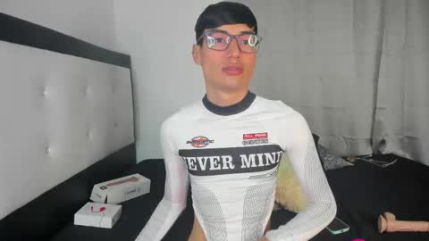 Bunny Hells online show from 29, 11, 2025