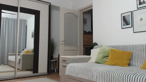 Snapshot of bunzdanny chatting on 12, 11, 2025 BunzDanny online show from 12, 11, 2025