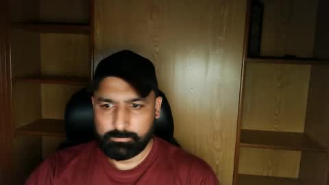 Hairy Arabian online show from 13, 9, 2025