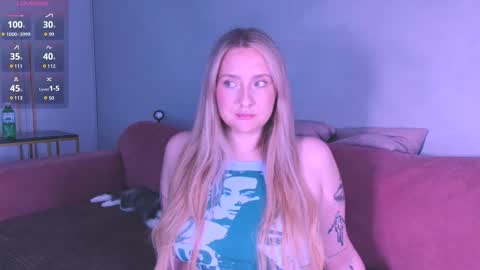 Snapshot of burn_lissa chatting on 9, 10, 2025 Lissa online show from 9, 10, 2025