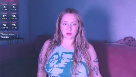 Snapshot of burn_lissa chatting on 3, 11, 2025 Lissa online show from 3, 11, 2025