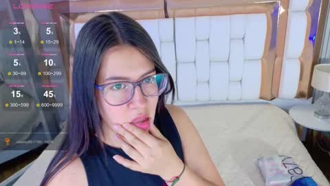 Helen  online show from 27, 9, 2025