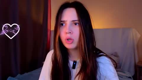 Snapshot of burnletitallburn chatting on 12, 10, 2025 Jessica online show from 12, 10, 2025