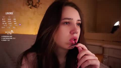 Snapshot of burnletitallburn chatting on 28, 10, 2025 Jessica online show from 28, 10, 2025